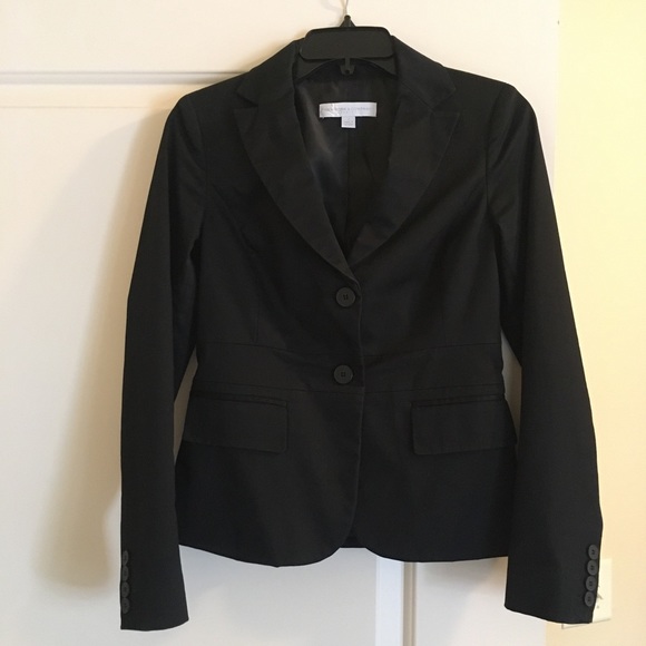 🌟 Closet Sale! 3 Tops/Sweaters/Jackets for $15! 🌟 Black Blazer - Picture 2 of 4